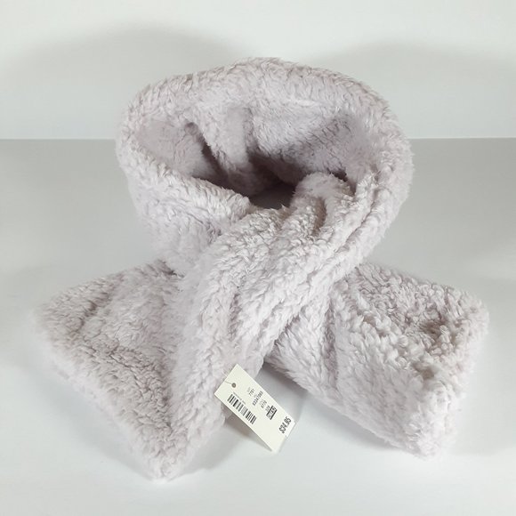 AEROPOSTALE SHERPA FLEECE KEYHOLE SCARF LAVENDER BRAND NEW WITH TAGS! STYLE 8770 - Picture 1 of 4